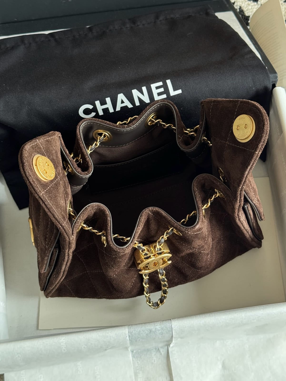  Chanel Mini 25 Hobo Bag Chocolate Brown 9