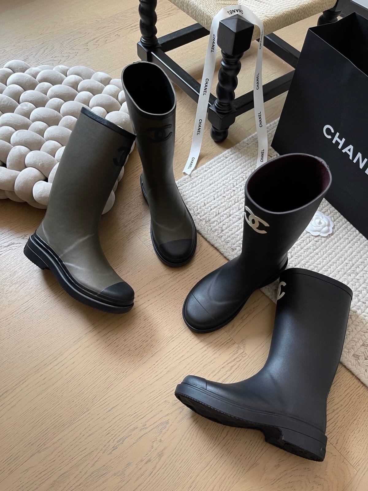 Chanel Caoutchouc CC High Rain Boots